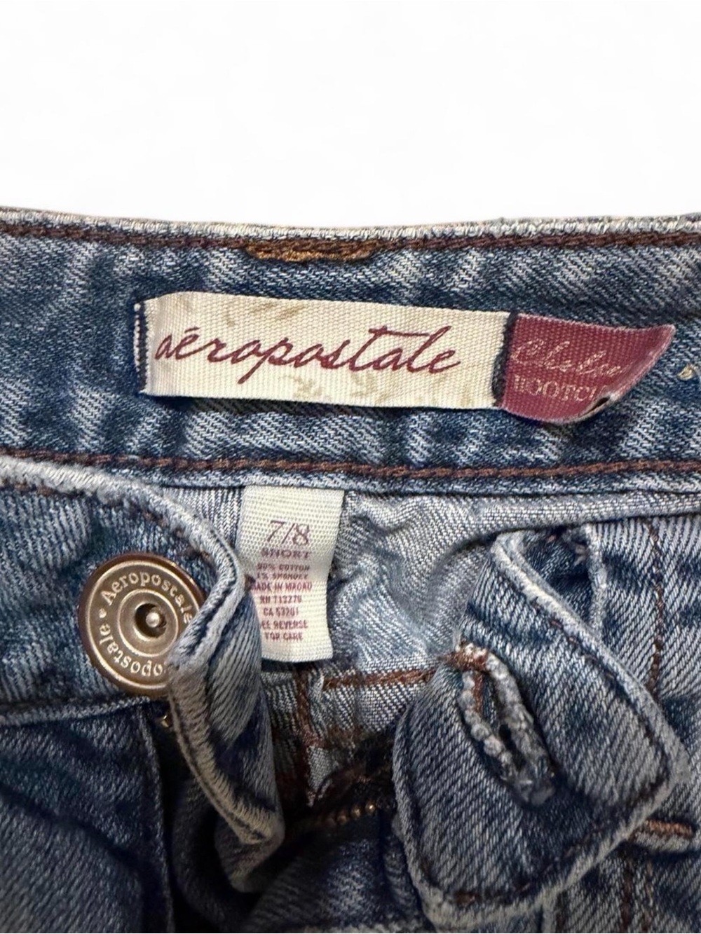 Aeropostale Women's Light Blue Denim Jeans with Contrast Stitching